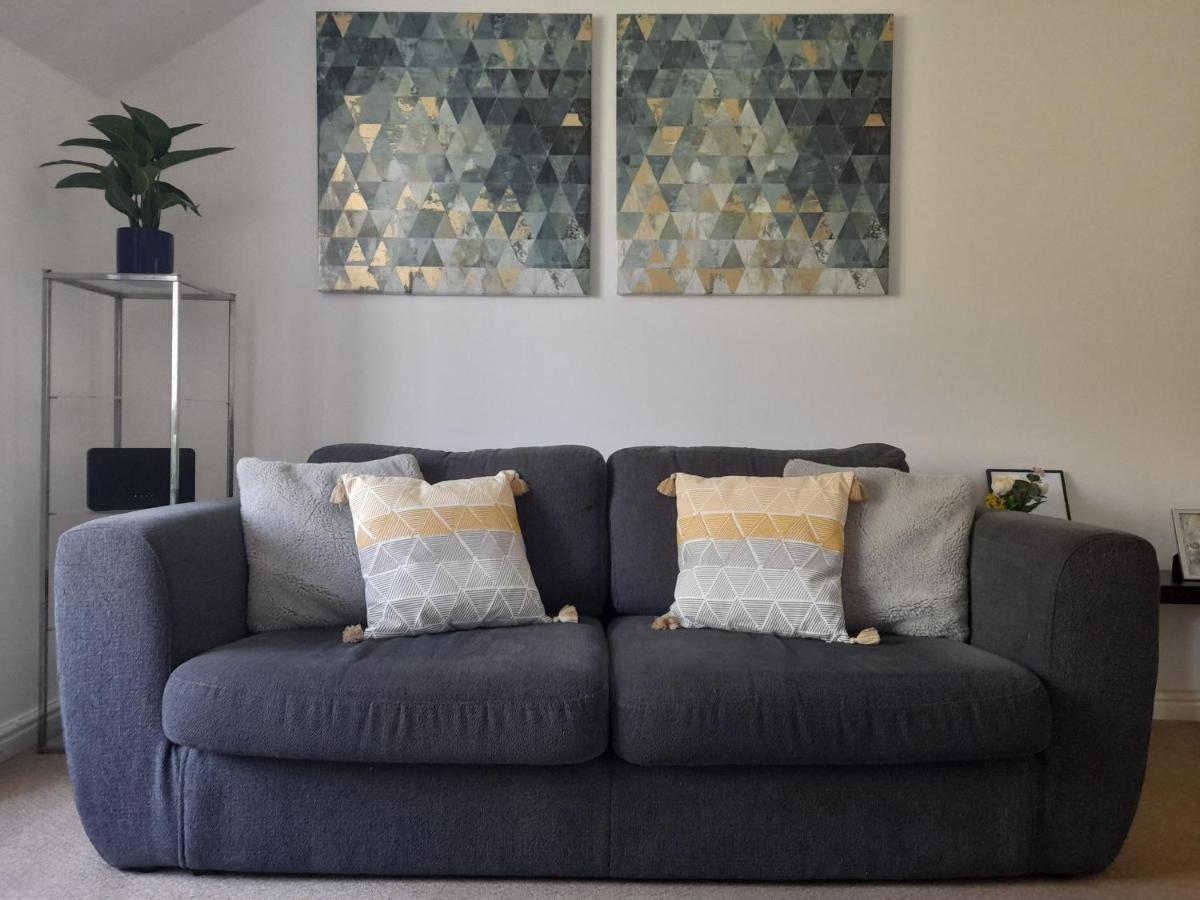 Gracenote Properties Hemel Hempstead - Serviced Apartment With Free Parking Bagian luar foto